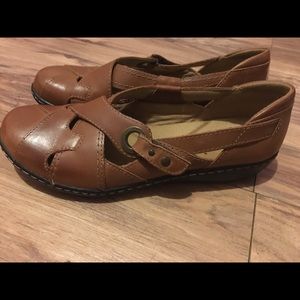Clarks Shoes - Clark’s Mary Janes Clarks Shoes - Clark’s Mary Janes